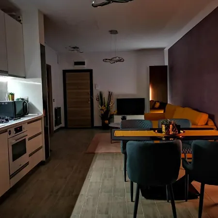 Maya Luxury Alezzi Beach Apartment