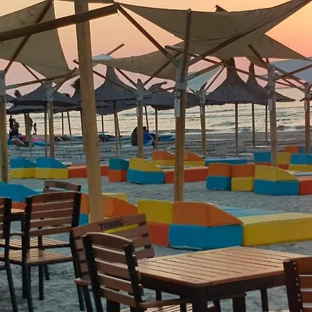 Apartment Maya Luxury Alezzi Beach