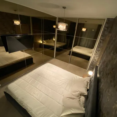 Apartment Maya Luxury Alezzi Beach *